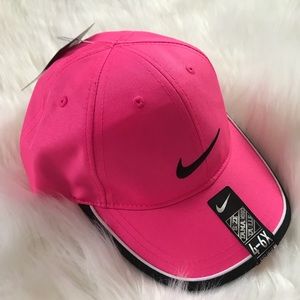 NWT Kid’s 4-6x Pink Nike Cap 🧢 Hat